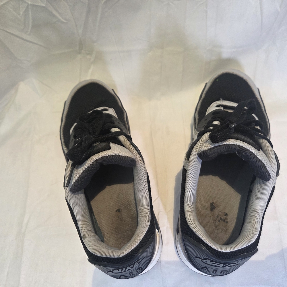 Nike Air Max Black and Gray Sneakers Size 9 - Picture 10 of 12
